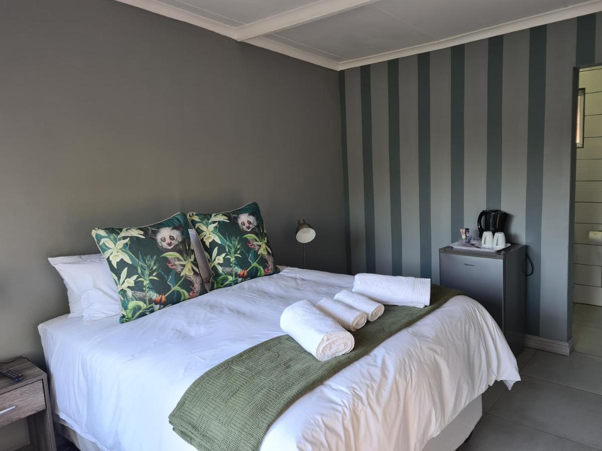 Berry Lane Guesthouse Kroonstad Exteriör bild