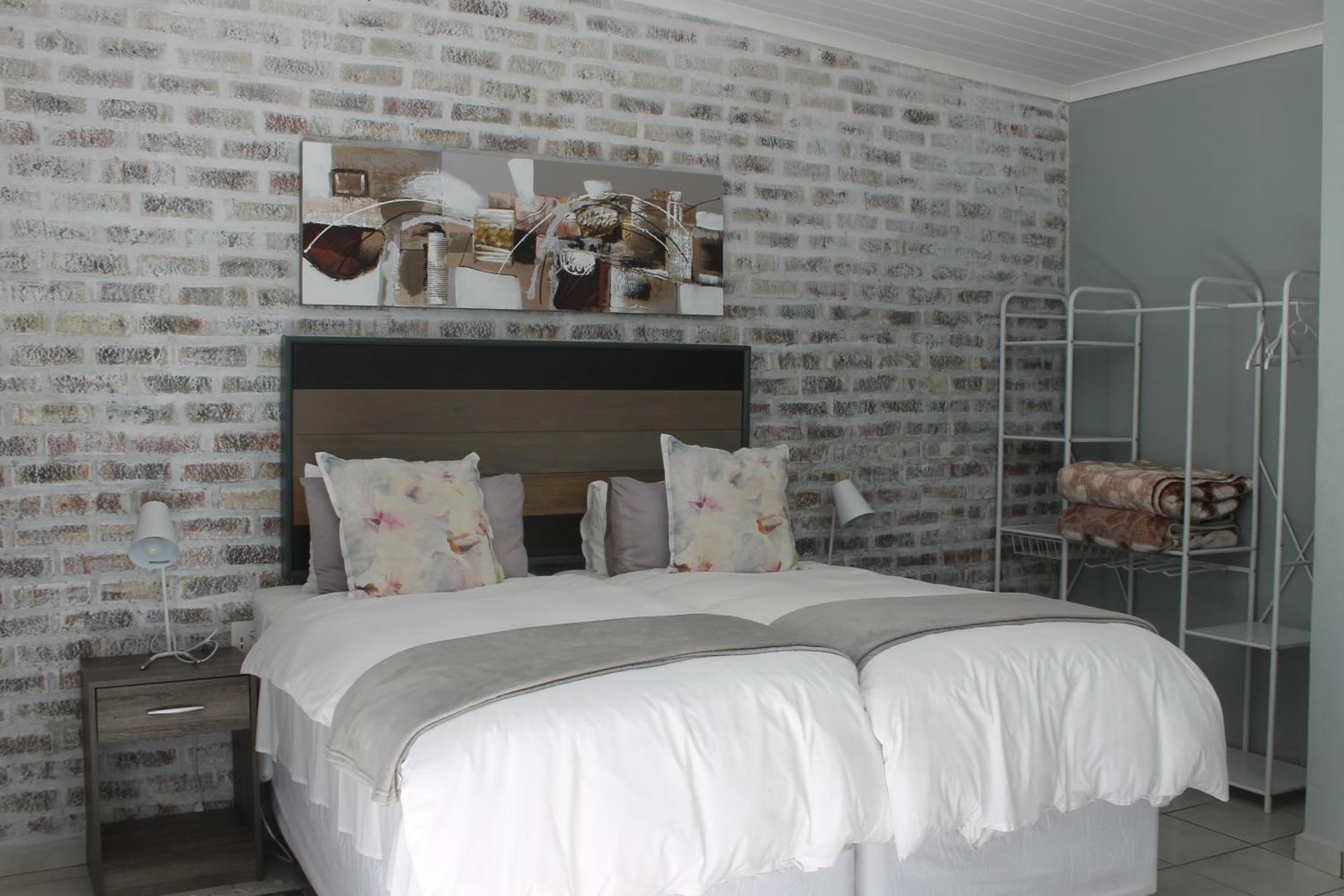 Berry Lane Guesthouse Kroonstad Exteriör bild
