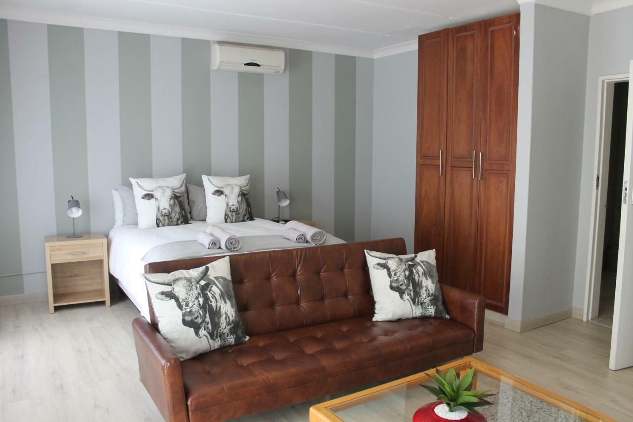 Berry Lane Guesthouse Kroonstad Exteriör bild